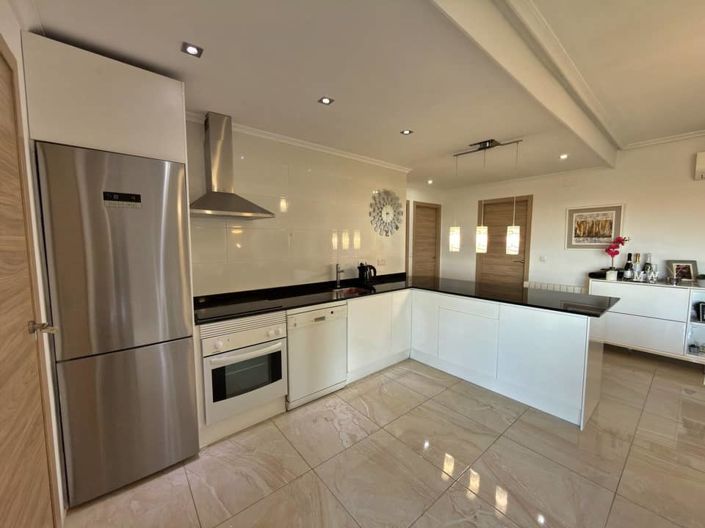 Image No.14-2 Bed Apartment for sale