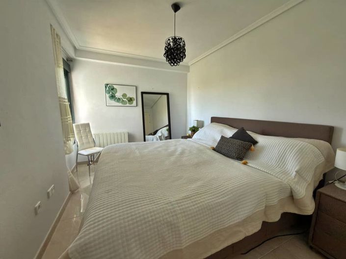 Image No.23-2 Bed Apartment for sale