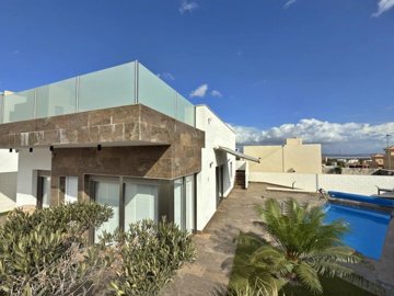 3 Bed Villa for sale