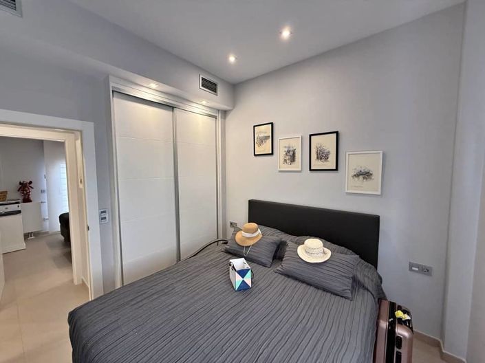 Image No.17-3 Bed Villa for sale