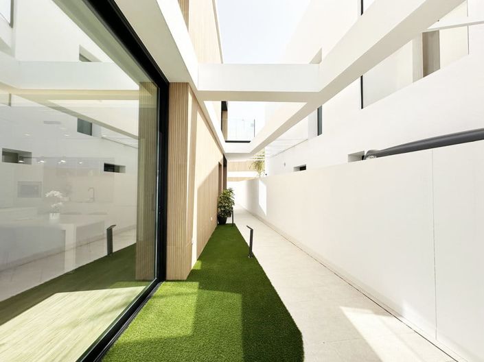 Image No.4-3 Bed Villa for sale