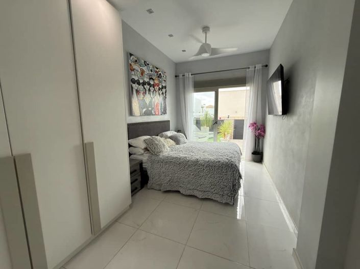 Image No.24-4 Bed Villa for sale