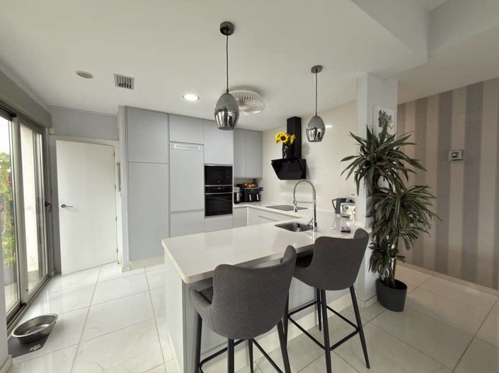 Image No.37-4 Bed Villa for sale