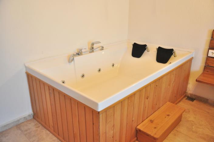 Image No.44-9 Bed Villa for sale