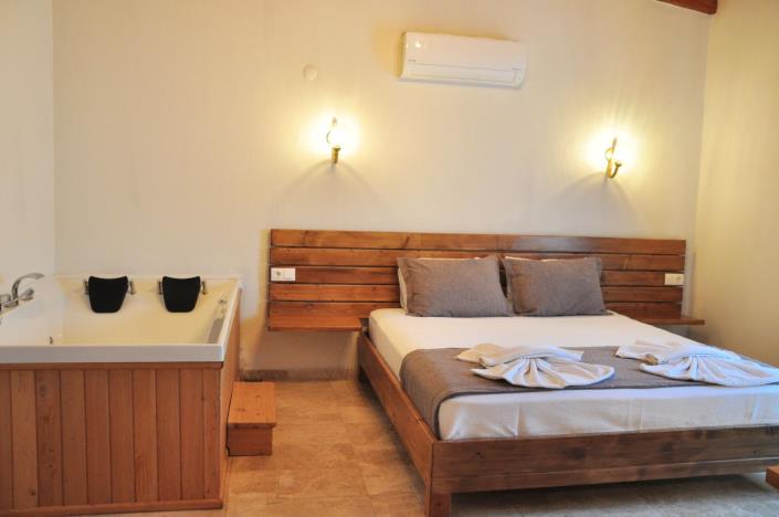 Image No.43-9 Bed Villa for sale