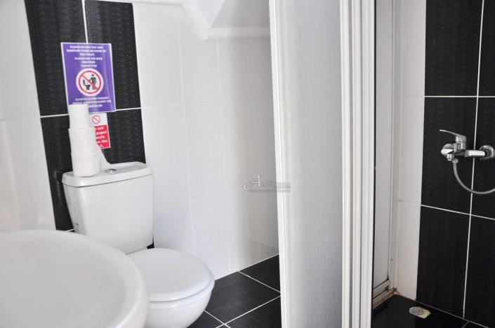 Image No.25-3 Bed Villa / Detached for sale