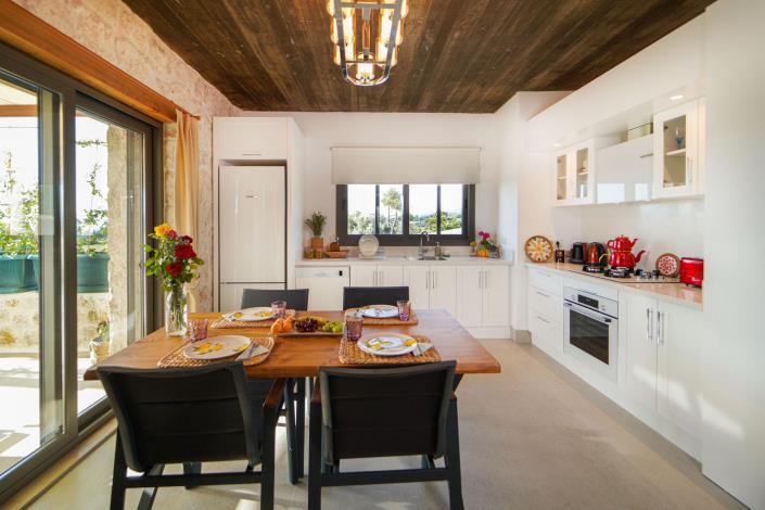 Image No.10-3 Bed Villa for sale