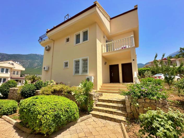 Image No.12-2 Bed Apartment for sale