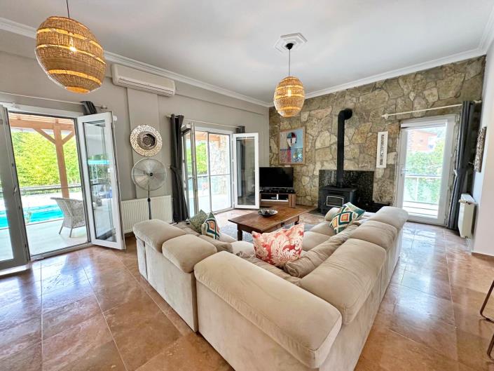 Image No.13-4 Bed Villa for sale