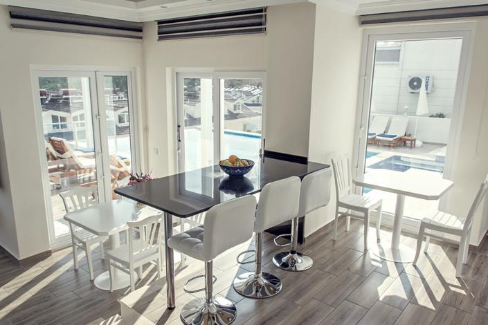 Image No.14-4 Bed Villa for sale