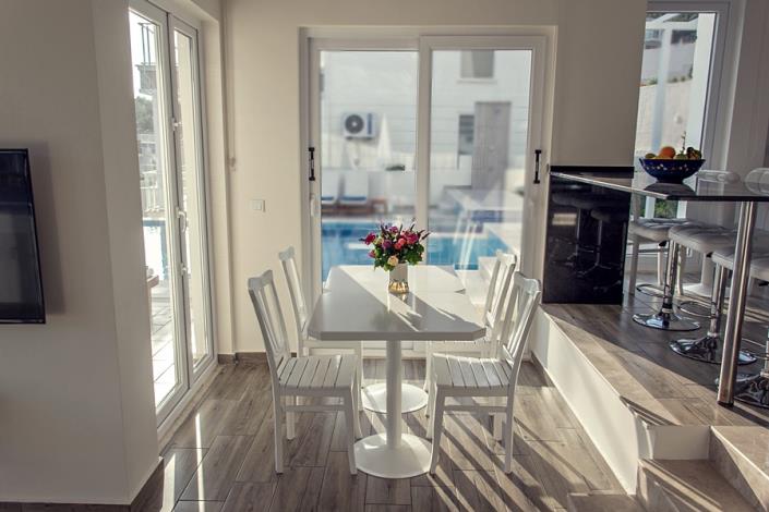 Image No.18-4 Bed Villa for sale