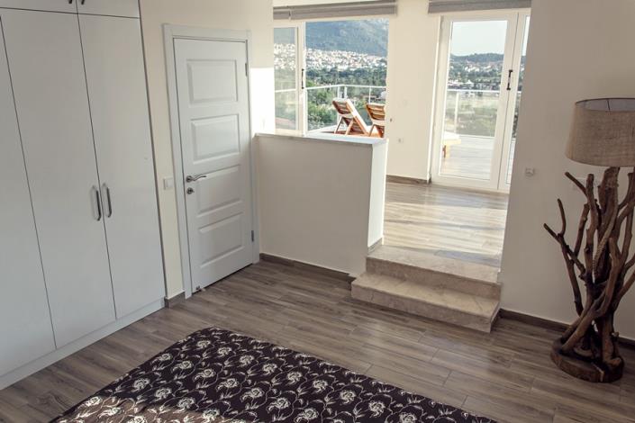 Image No.20-4 Bed Villa for sale