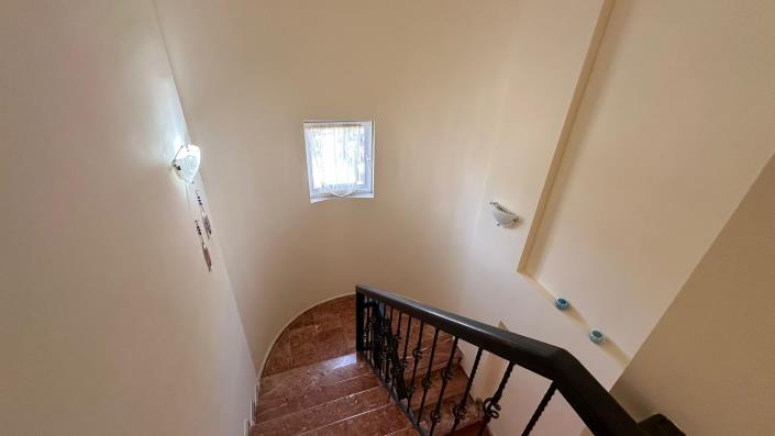 Image No.22-4 Bed Villa / Detached for sale