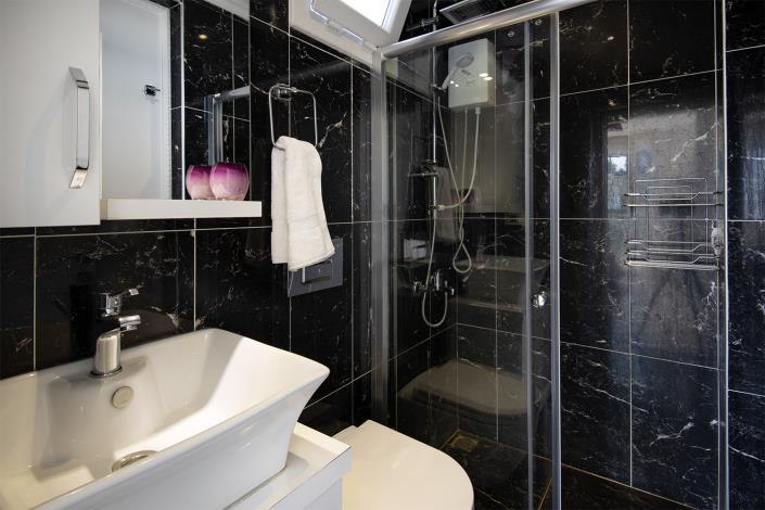 Image No.17-4 Bed Villa / Detached for sale