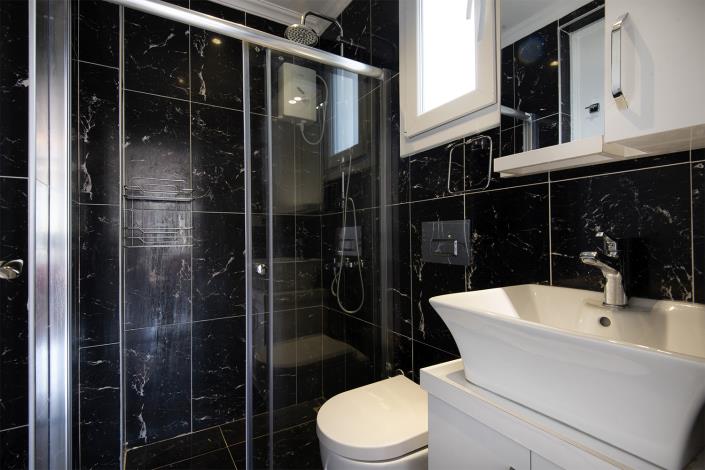 Image No.19-4 Bed Villa / Detached for sale