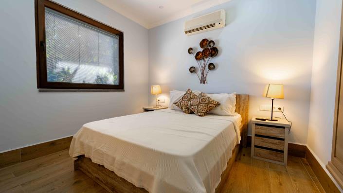 Image No.17-4 Bed Villa / Detached for sale