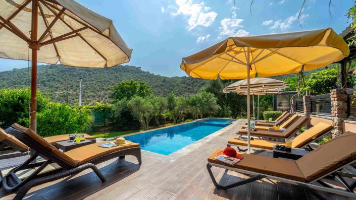 Image No.29-4 Bed Villa / Detached for sale