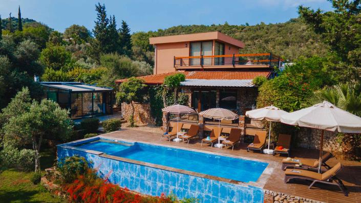 Image No.2-4 Bed Villa / Detached for sale