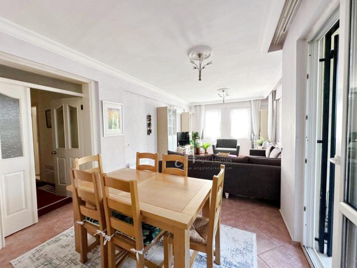 Image No.5-3 Bed Apartment for sale