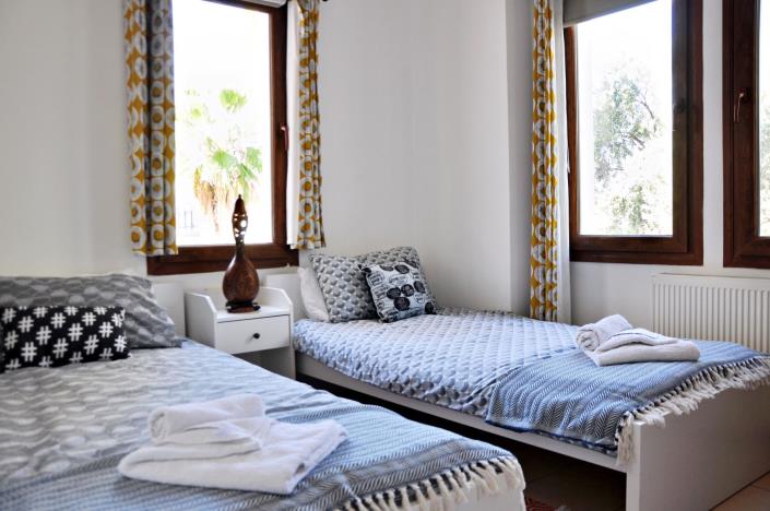 Image No.26-4 Bed Villa / Detached for sale