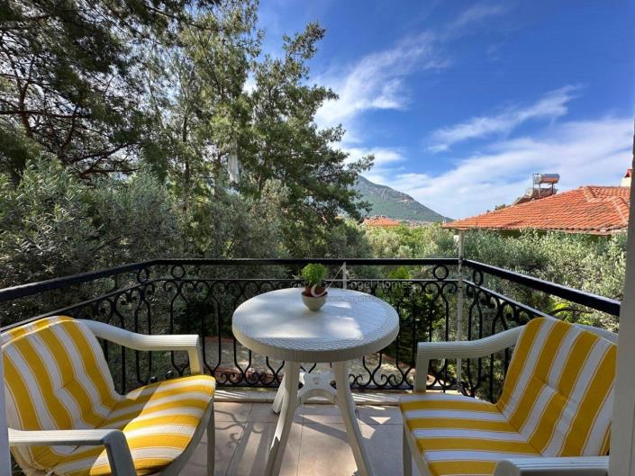 Image No.12-2 Bed Apartment for sale