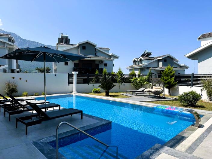 Image No.7-6 Bed Villa / Detached for sale