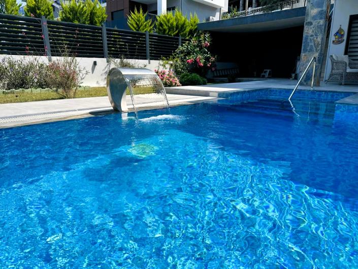 Image No.5-6 Bed Villa / Detached for sale