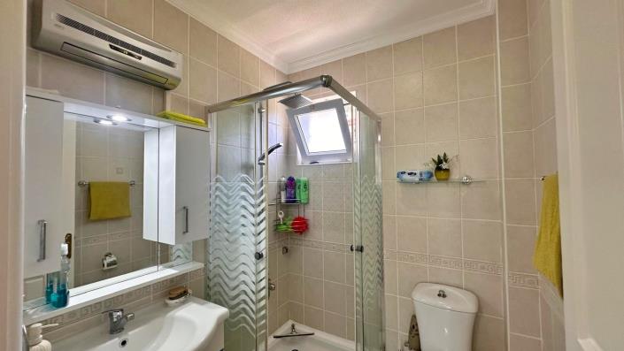 Image No.18-2 Bed Apartment for sale