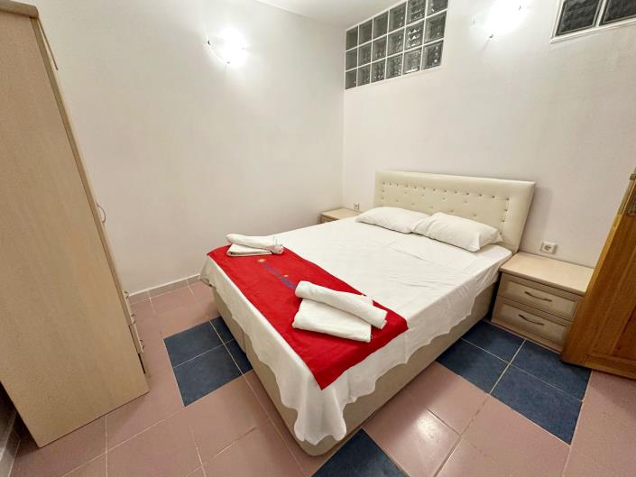 Image No.19-4 Bed Villa / Detached for sale