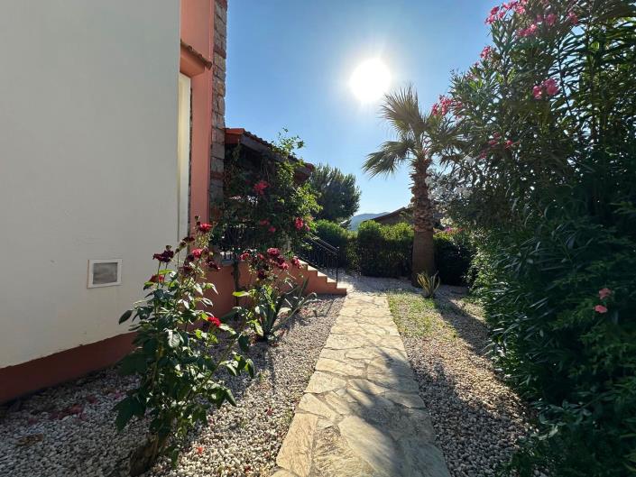 Image No.26-4 Bed Villa / Detached for sale