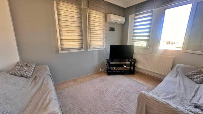 Image No.11-4 Bed Apartment for sale