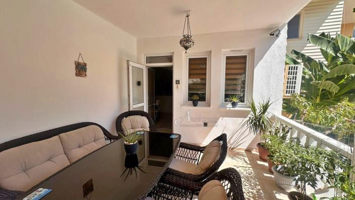 Image No.24-4 Bed Apartment for sale