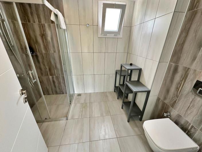 Image No.25-4 Bed Villa for sale