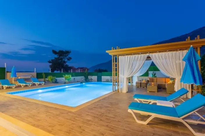 Image No.8-4 Bed Villa for sale