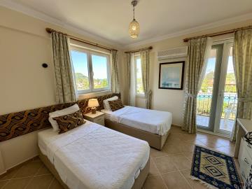 Media-1-51D53411-5649-49B1-B036-F9EEA2473987