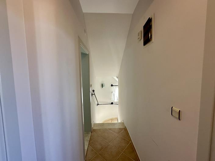 Image No.29-2 Bed Apartment for sale