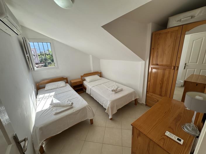 Image No.23-4 Bed Apartment for sale