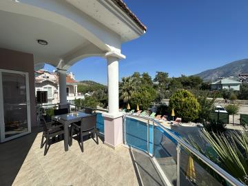 Media-52-1DDEF2D3-9680-4EE2-B67C-D144E1A52BD6