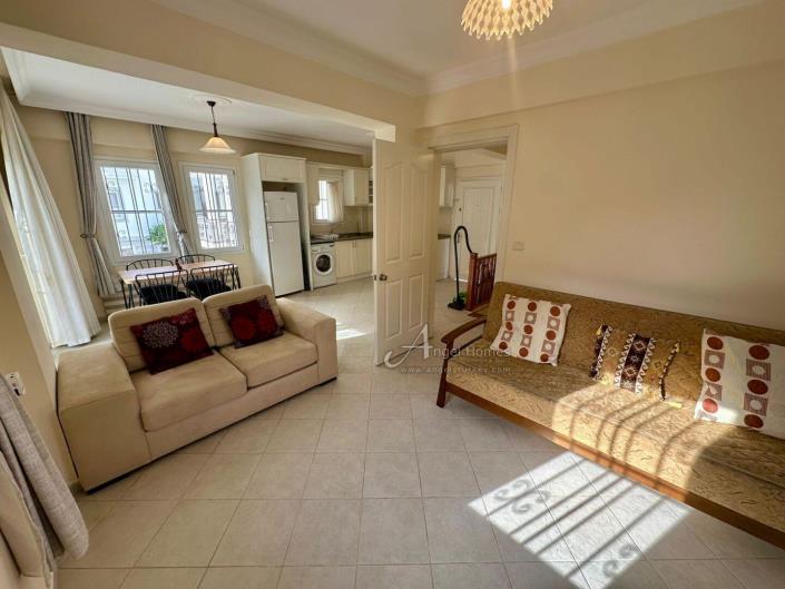 Image No.10-3 Bed Apartment for sale