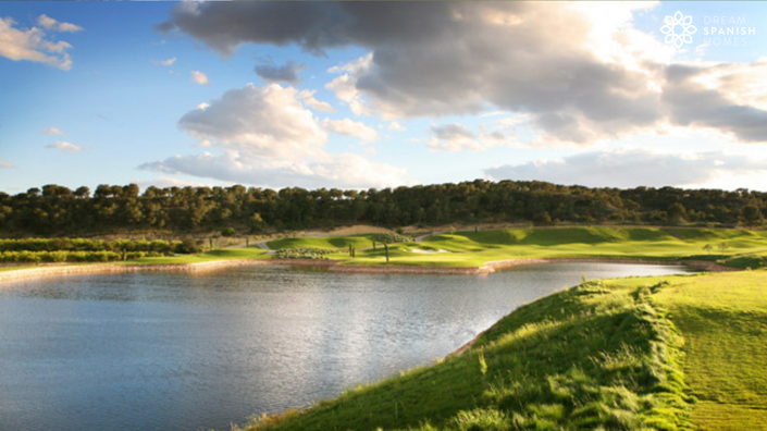 Image No.27-3 Bed Villa for sale