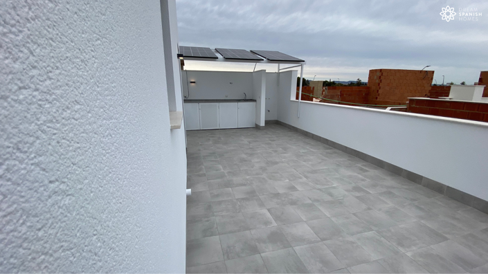 Image No.44-2 Bed House for sale