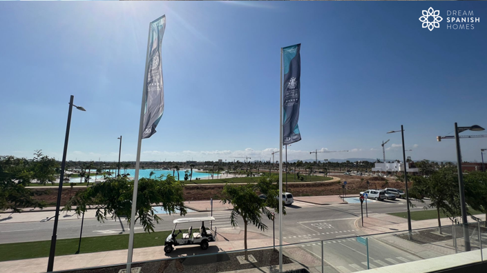 Image No.21-3 Bed House for sale