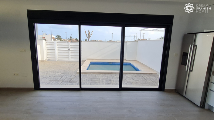 Image No.5-3 Bed House for sale