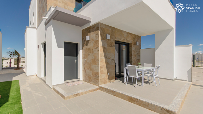 Image No.3-3 Bed House for sale