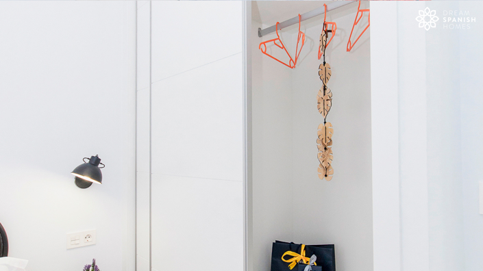 Image No.35-3 Bed House for sale