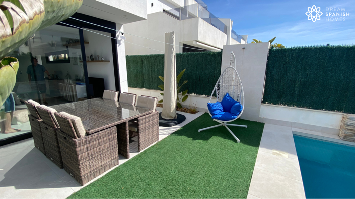 Image No.10-3 Bed Villa for sale