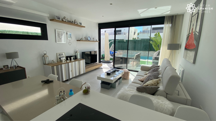 Image No.7-3 Bed Villa for sale