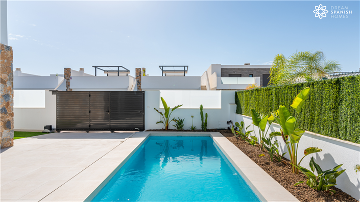 Image No.9-3 Bed House for sale