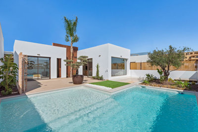 1 - Los Alcázares, House