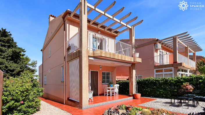 Image No.1-3 Bed House for sale